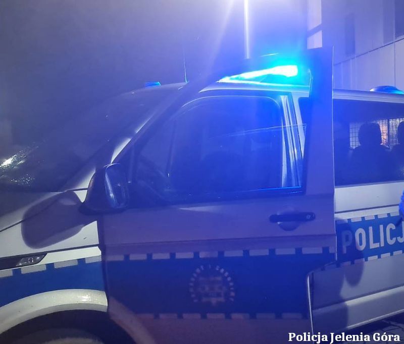 Podejrzany o znęcanie się nad najbliższymi zatrzymany przez policję w Karpaczu